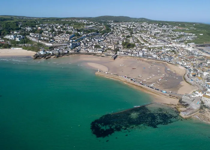 No 1 St Eia, St Ives Villa